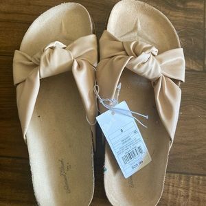 Universal Thread flat cork sandals
